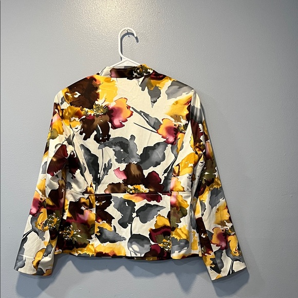 Christopher Banks Women’s Multicolor Floral Blazer size Medium - Picture 2 of 6